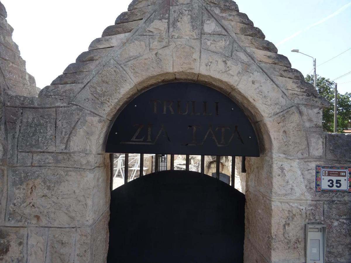 Trulli Di Zia Tata Vendégház Locorotondo Kültér fotó