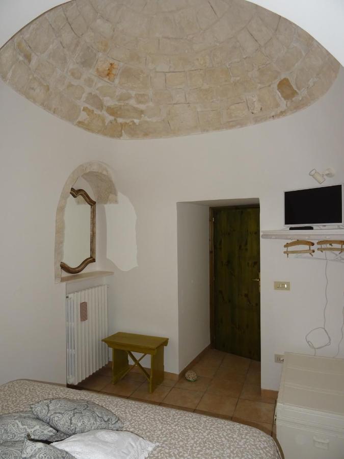 Trulli Di Zia Tata Vendégház Locorotondo Kültér fotó